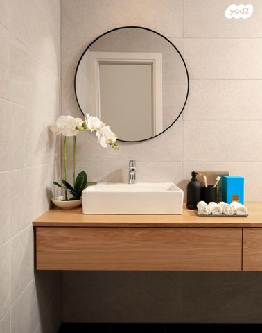 דירה, גרציאני יצחק 8, תל אביב יפו