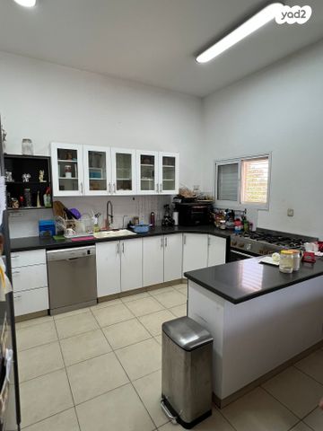 בית פרטי/ קוטג', החרוב, שקד, שקד