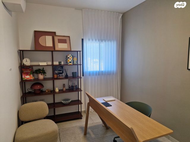 גג/ פנטהאוז, תוצרת הארץ, נחלת יצחק, תל אביב יפו