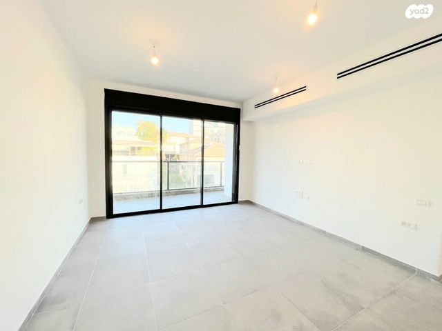 דירה, חניתה, קרית יוסף, גבעתיים