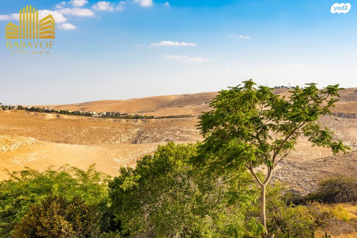בית פרטי/ קוטג', הרותם, צמח השדה, מעלה אדומים