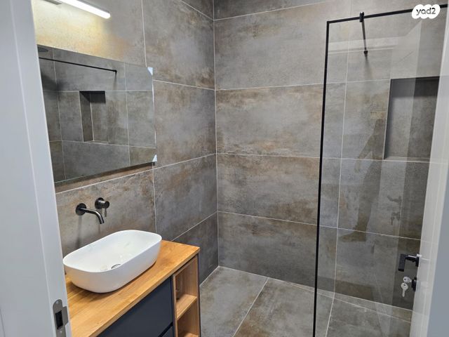 בית פרטי/ קוטג', בתרא, קצרין