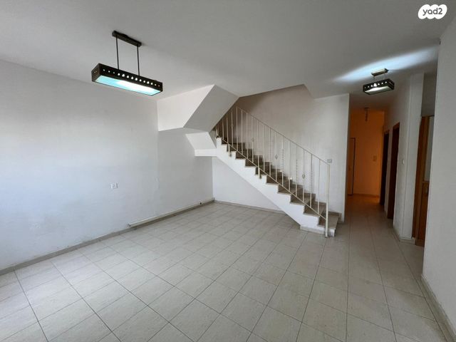 דירה, שרה ואהרון אהרונסון, נווה מנחם, באר שבע