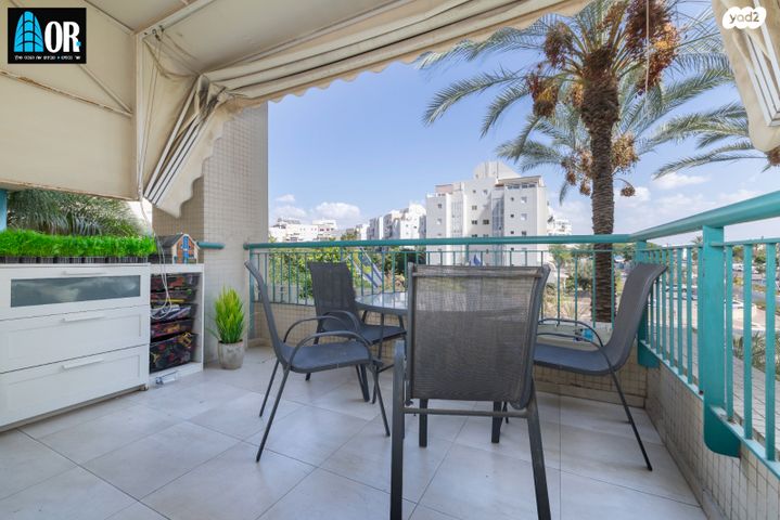 דירה, התזמורת, נאות אשלים, ראשון לציון