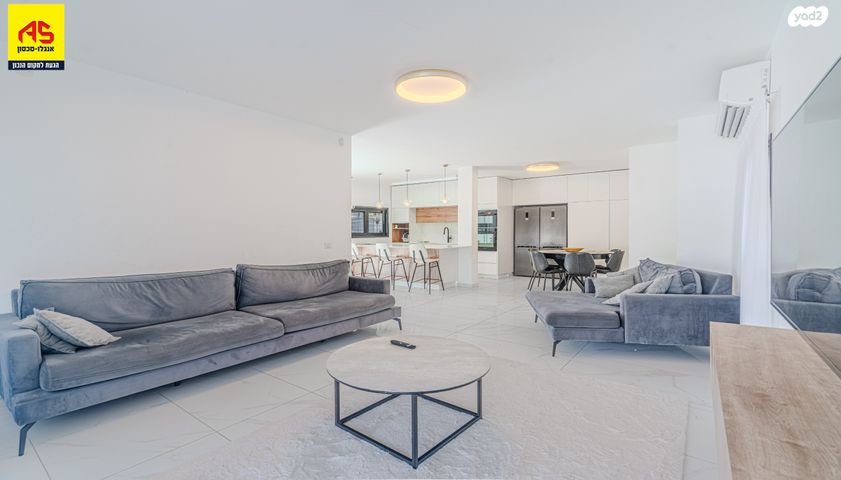 דו משפחתי, אשקלון