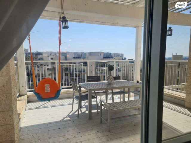 גג/ פנטהאוז, איש מצליח 1, חומת שמואל, הר חומה, ירושלים