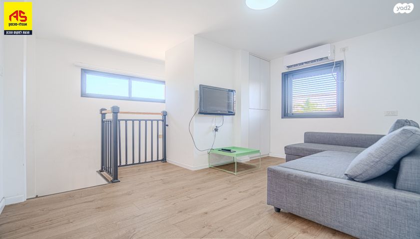 דו משפחתי, אשקלון