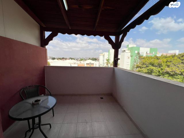 דירה, שרה ואהרון אהרונסון, נווה מנחם, באר שבע