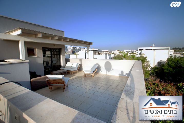 גג/ פנטהאוז, אודם, כפר יונה