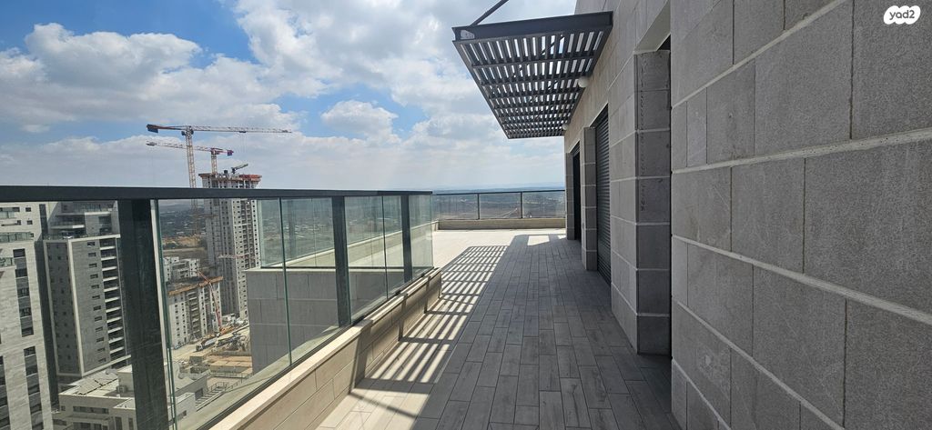 גג/ פנטהאוז, יער אודם, נופי בן שמן, לוד
