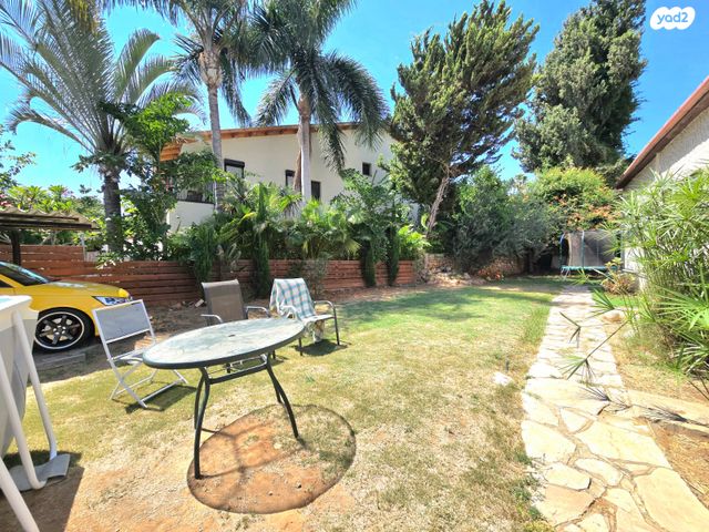 דו משפחתי, מצדה, רמת חן, רמת גן