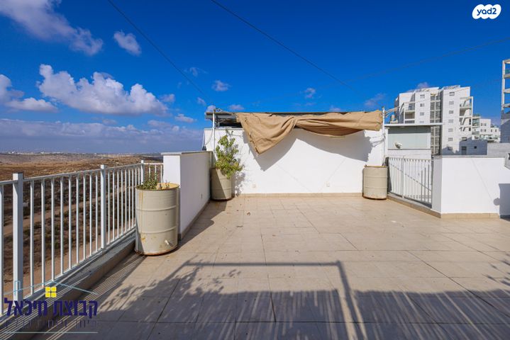 בית פרטי/ קוטג', נחום 11, פסגות אפק, ראש העין