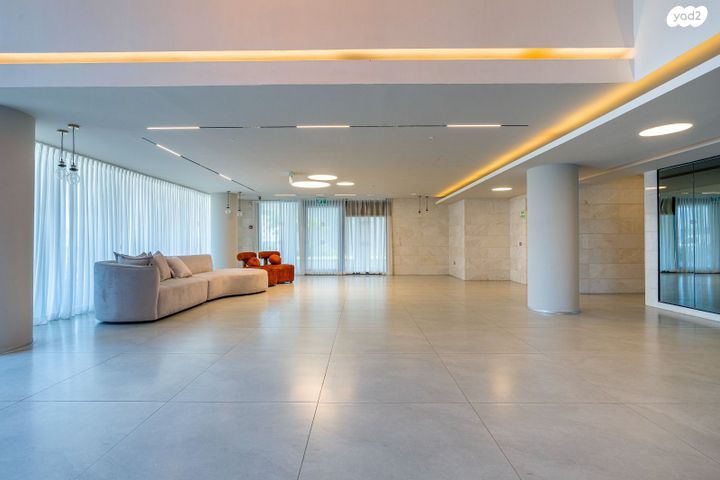 דירה, אור ים, אור עקיבא