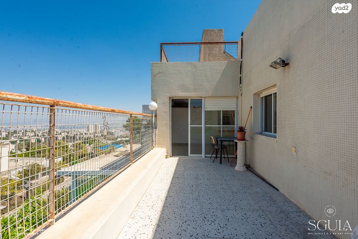 דירה, יגאל אלון, רמת אלון, חיפה