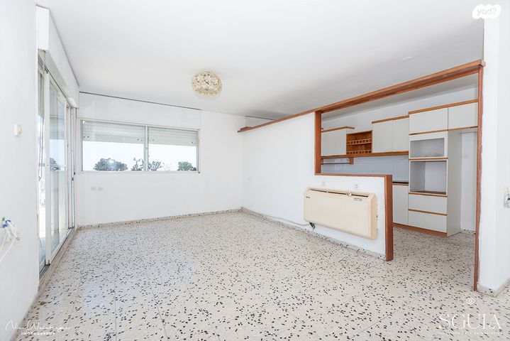 דירה, יגאל אלון, רמת אלון, חיפה