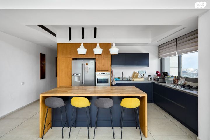 גג/ פנטהאוז, שמשון זליג, האירוס, ראשון לציון