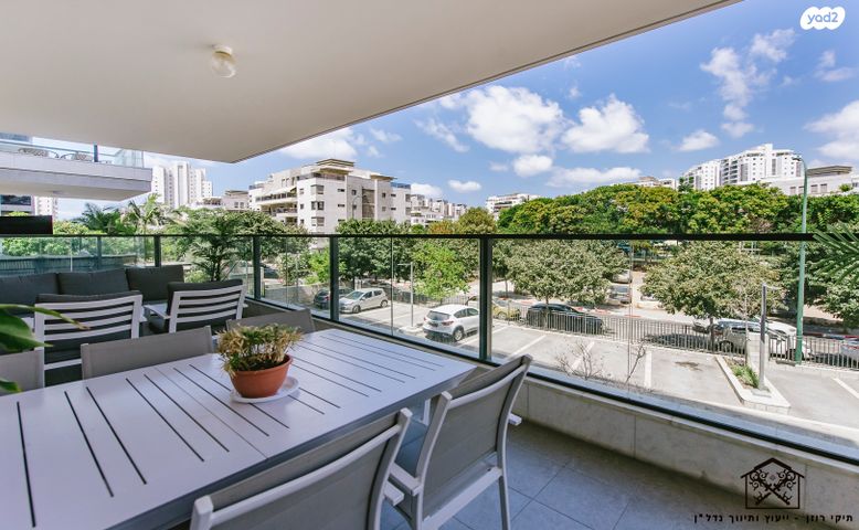 דירה, אגמים, נתניה