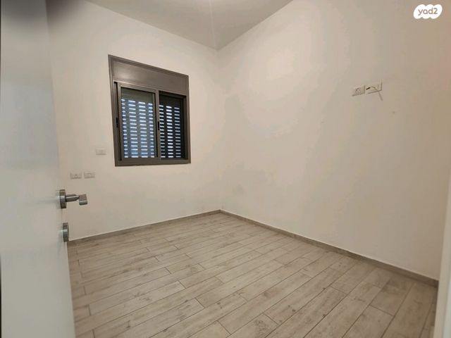 דירת גן, בקעת רימון, שקמים ואגמים, אשקלון