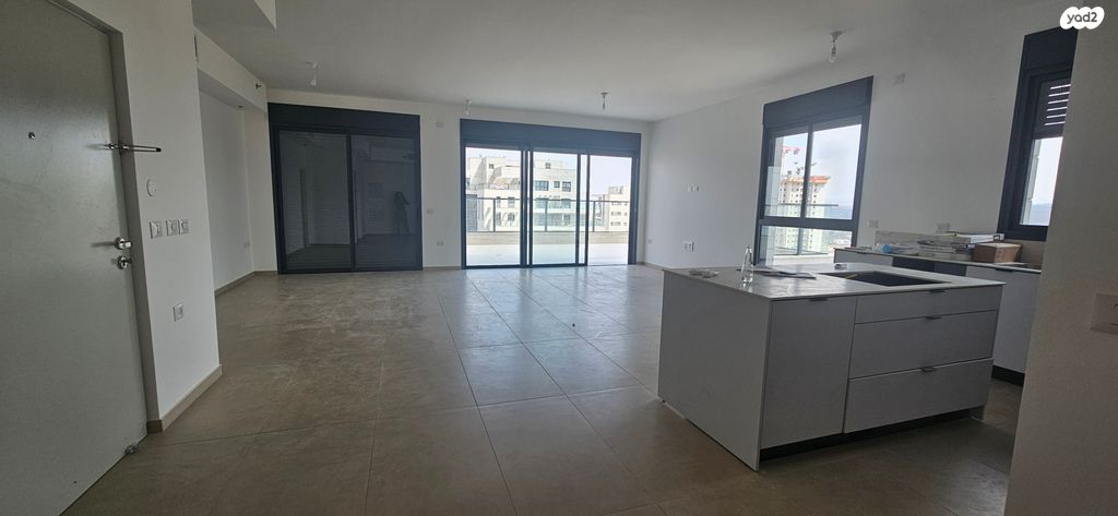 גג/ פנטהאוז, יער אודם, נופי בן שמן, לוד