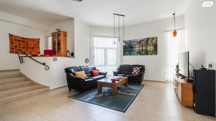 בית פרטי/ קוטג', מיתר / כרמית