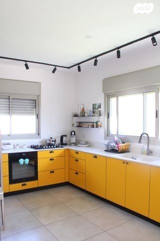 דו משפחתי, שקמה, לשם, עלי זהב