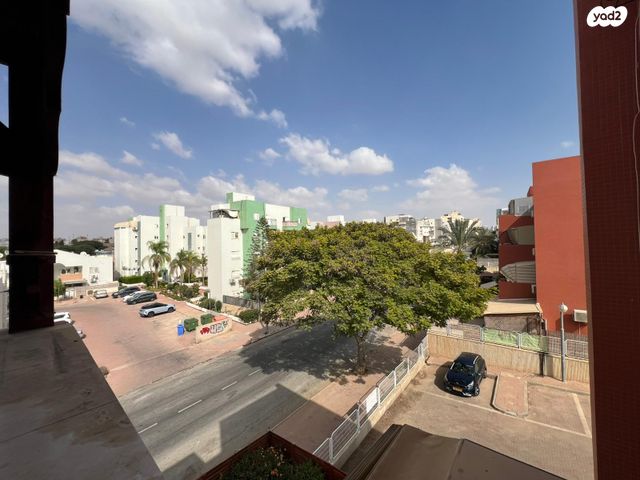 דירה, שרה ואהרון אהרונסון, נווה מנחם, באר שבע