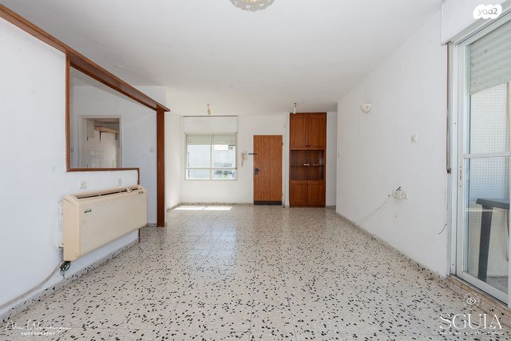 דירה, יגאל אלון, רמת אלון, חיפה