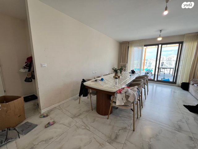 גג/ פנטהאוז, רבי ברכיה, נתיבות ישראל / רמת בית שמש ד-4, בית שמש