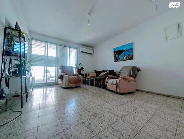 דירה, הרברט סמואל, מרכז העיר, חדרה