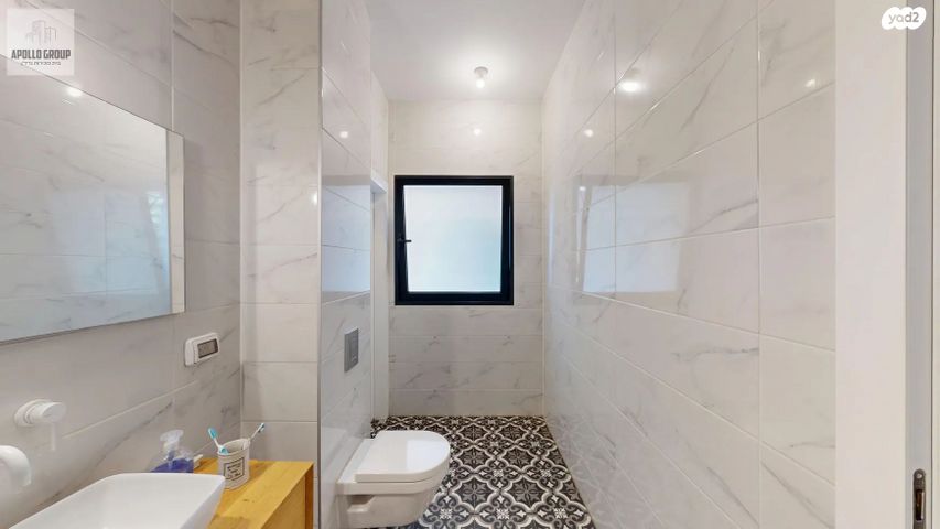 דירת גן, התנאים, נווה אביבים, תל אביב יפו