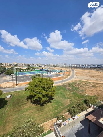 דירה, המצביאים 9, נאות יצחק, לוד