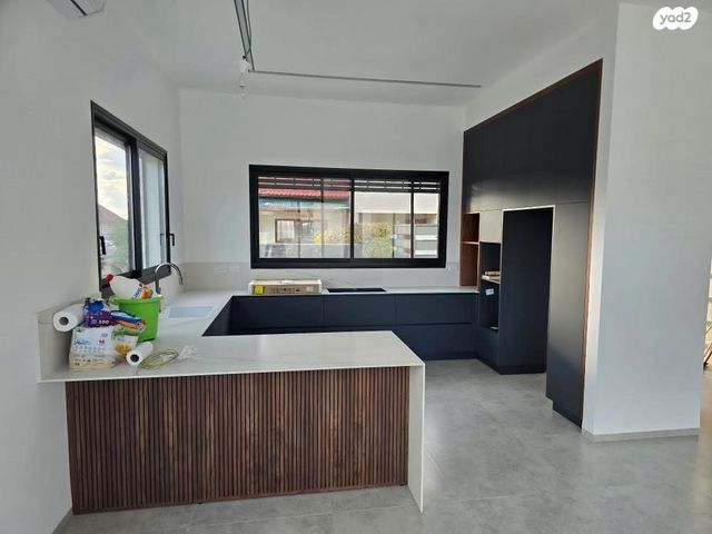 בית פרטי/ קוטג', בתרא, קצרין