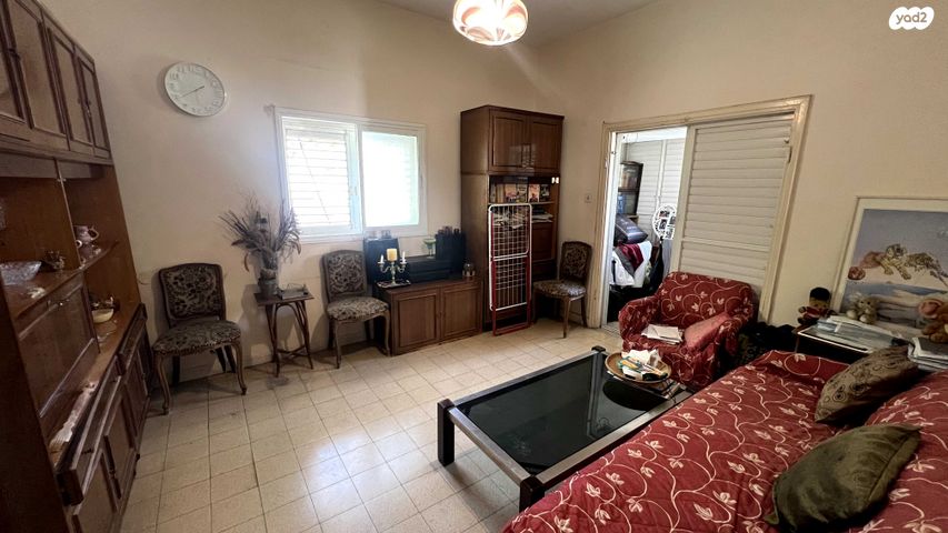 שכונת חשמונאים, מרכז העיר א