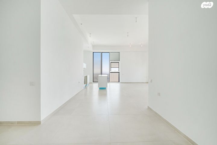 דירה, אריאל שרון, סיטי, גבעתיים