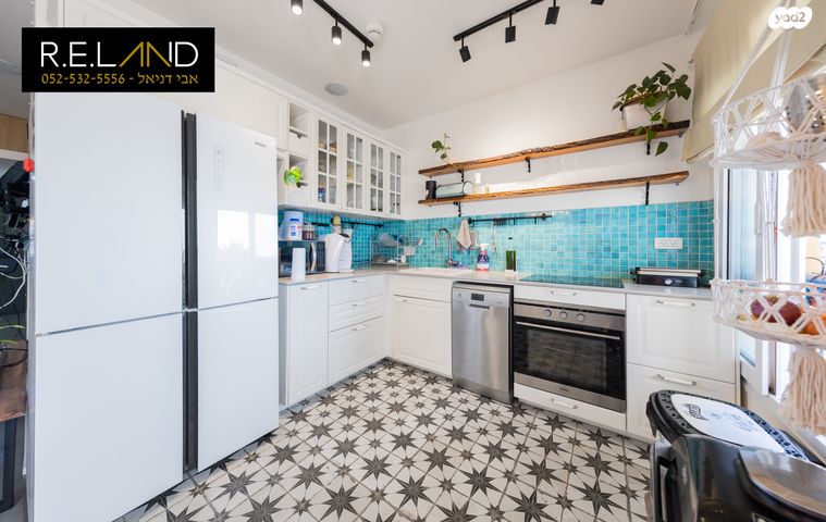 תיירות ונופש, שדרות רחבעם זאבי, חדרה