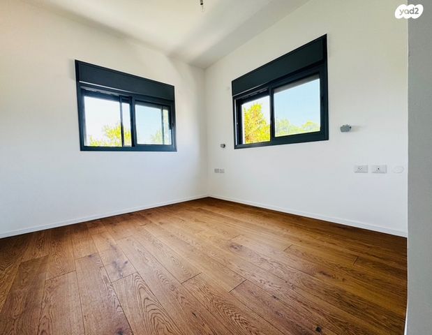 דירה, שמואל יבנאלי, תל גנים, גבעתיים