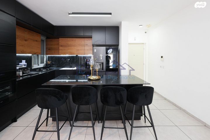 דירה, אלחריזי 16, רמת חן ובן ציון, נתניה