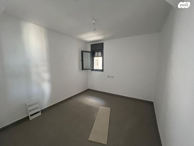 דירה, צה"ל 70, בר יהודה, פתח תקווה