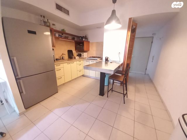 דירה, שדרות ירושלים, צפון יפו, המושבה האמריקאית-גרמנית, תל אביב יפו