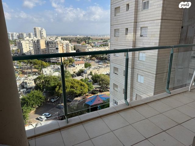 דירה, משה דיין, נווה סביון, אור יהודה