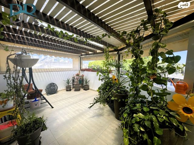 דירה, הוגו מולר, מרכז העיר, קרית אתא