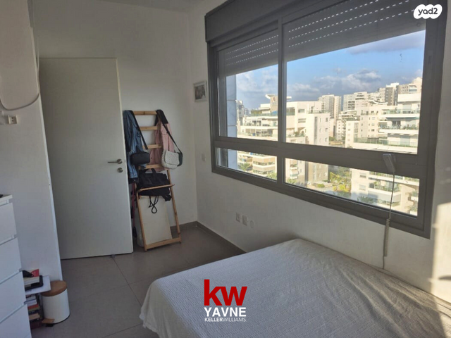 דופלקס, שדרות הרצל 6, נאות שמיר, יבנה