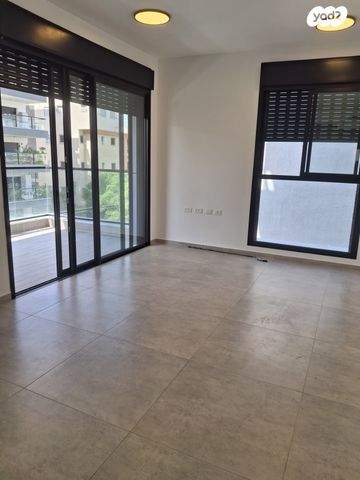 דירה, כפר סבא