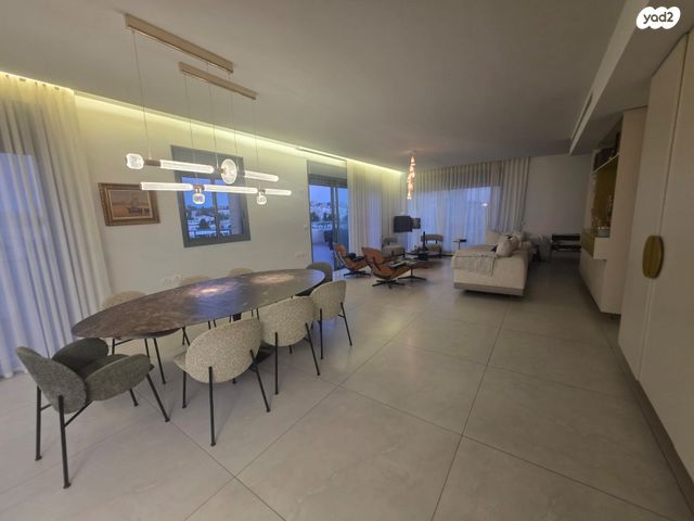 גג/ פנטהאוז, ירושלים