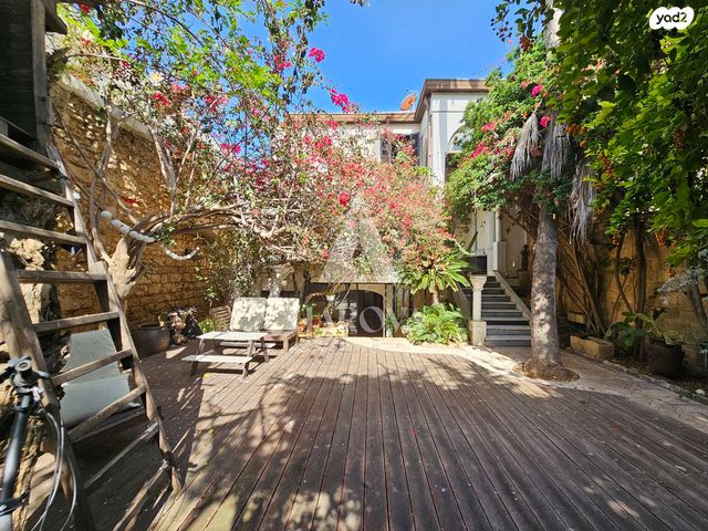 בית פרטי/ קוטג', הצדף, עג'מי, גבעת העליה, תל אביב יפו