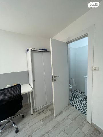 דירה, גיורא יוספטל 14, שכונה ד', באר שבע