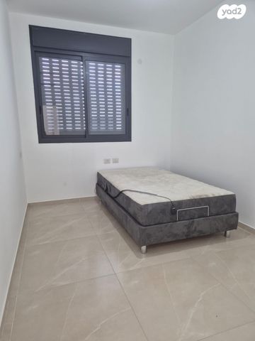 גג/ פנטהאוז, נהריה