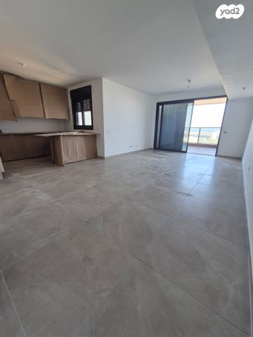 דירה, שפרינצק, רמז, מערב ותיק, ראשון לציון