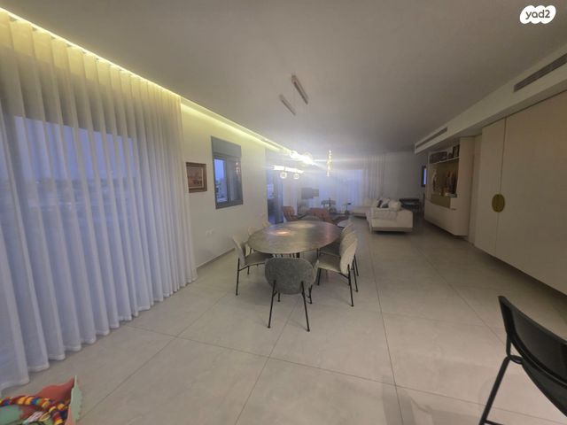 גג/ פנטהאוז, ירושלים