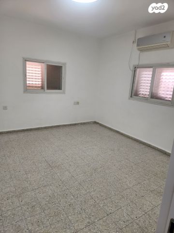 בית פרטי/ קוטג', שמשון, חדרה הצעירה, חדרה